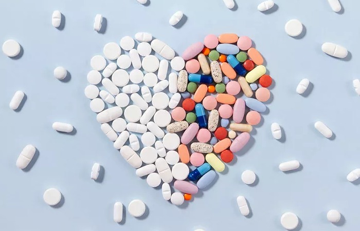 Themes Explored in Prescription for the Heart by Sisi Bee