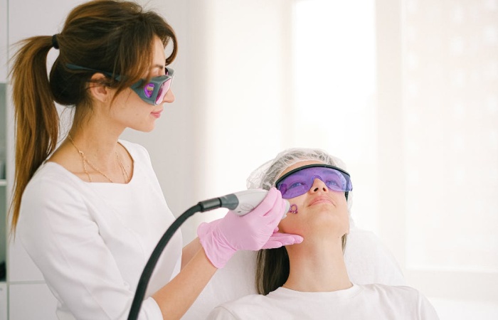 Top 10 Best Dermatologists