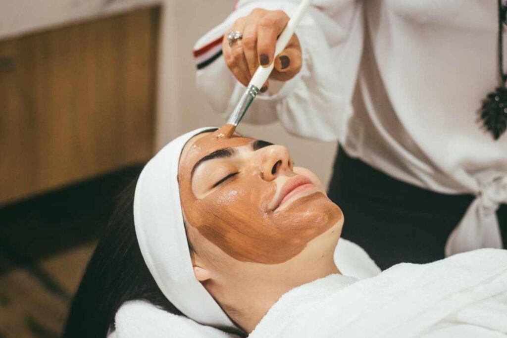 Skincare Routine: The Complete Guide to Healthy and Glowing Skin Skincare Routine